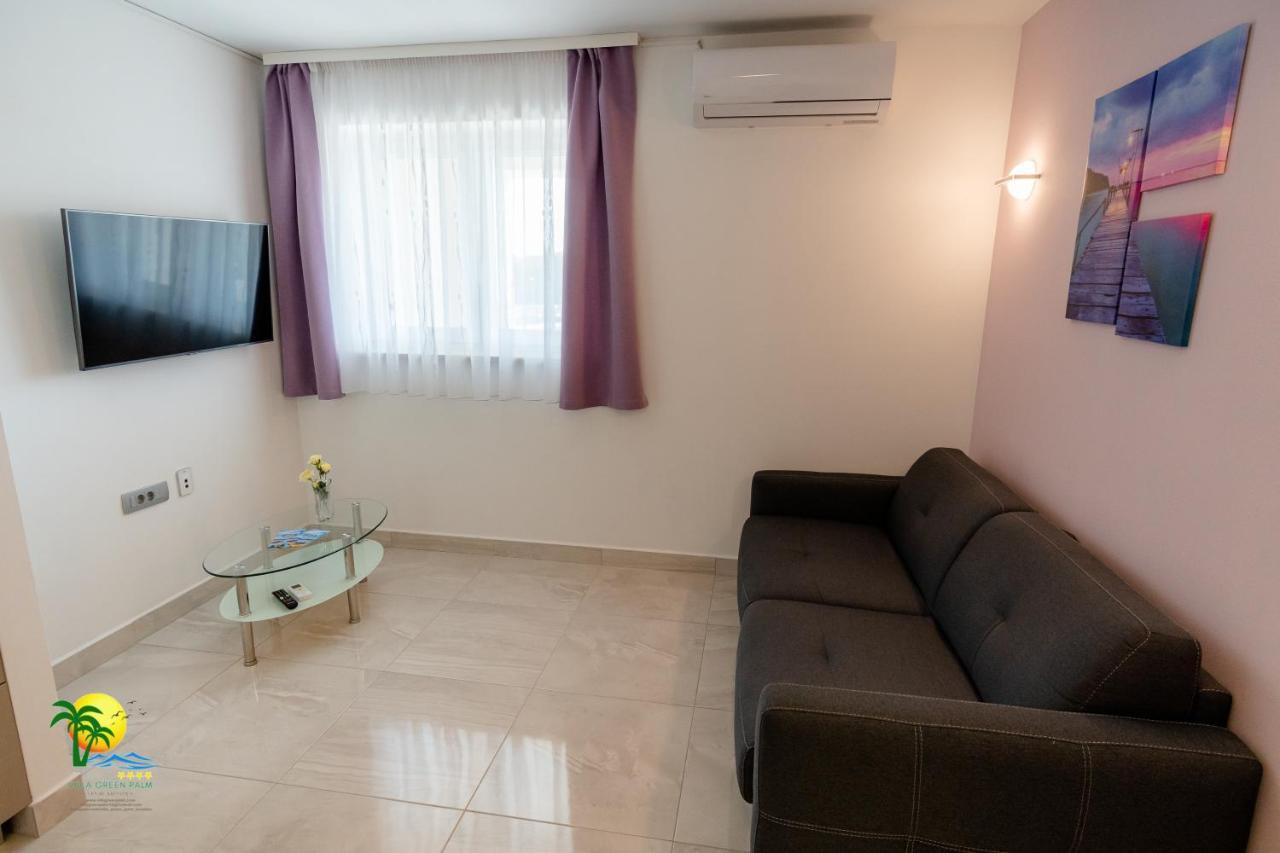 Villa Green Palm Върсар Екстериор снимка