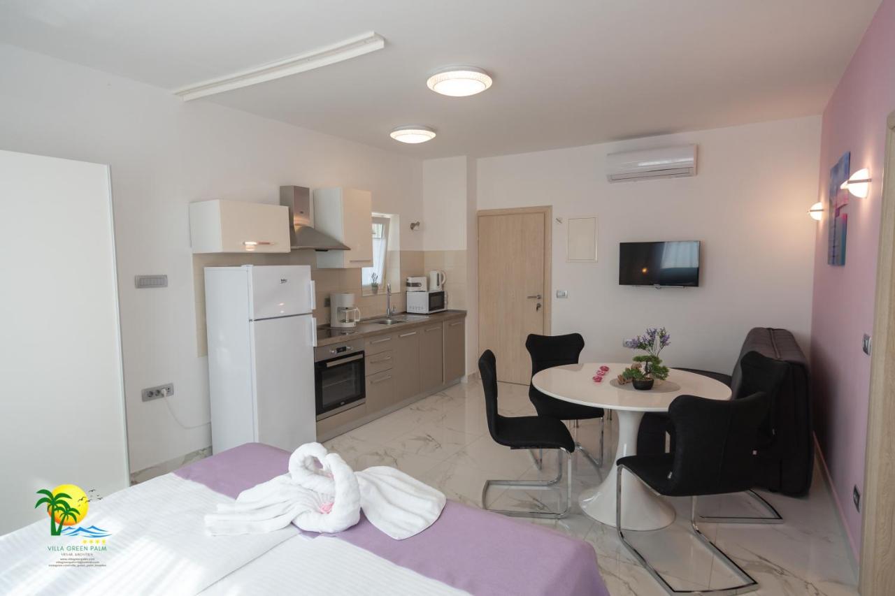 Villa Green Palm Върсар Екстериор снимка