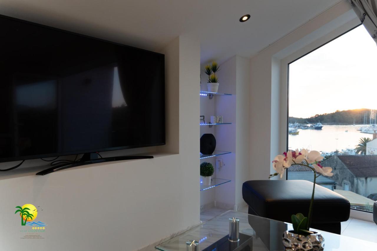 Villa Green Palm Върсар Екстериор снимка